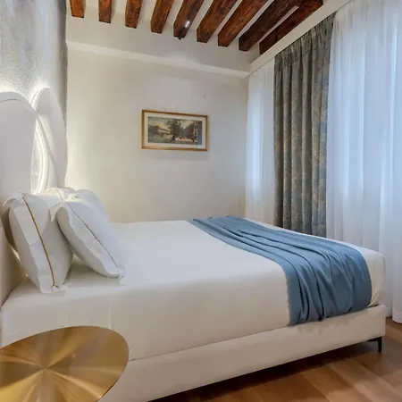 Ares Bed & Relais 4* Венеция