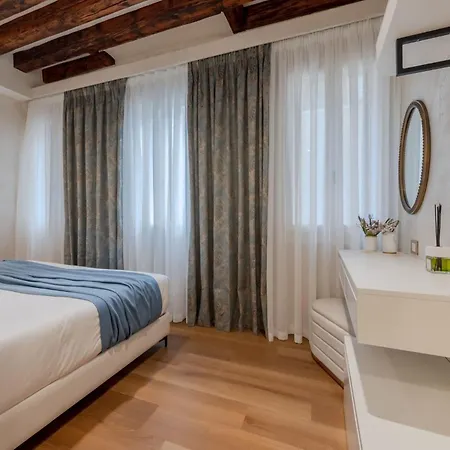 Ares Bed & Relais Βενετία