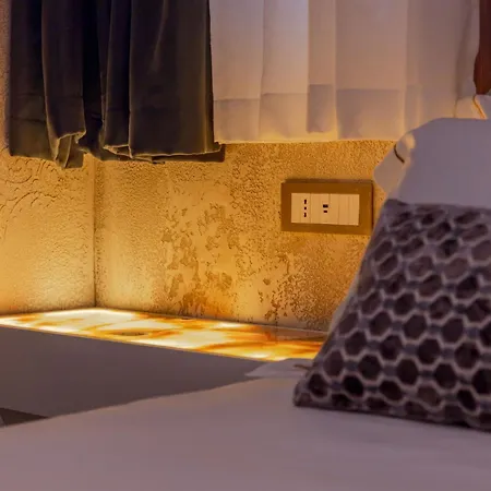 Ξενοδοχείο με διαμερίσματα Ares Bed & Relais 4*